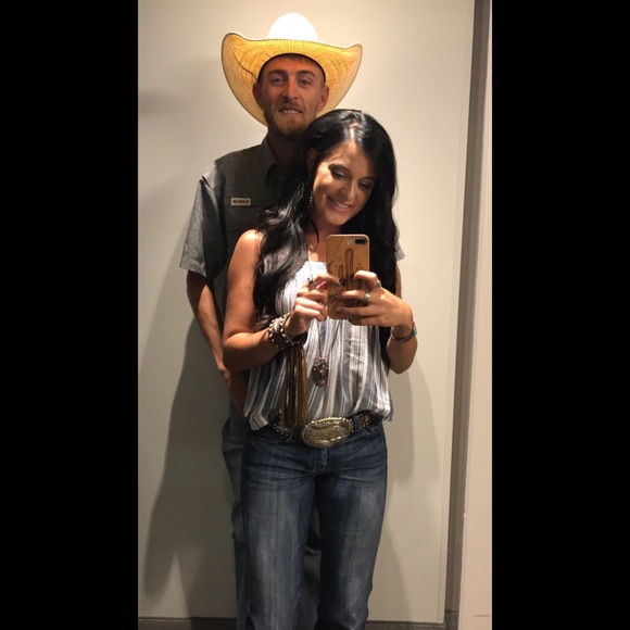 Meet your Posher, Harley - Picture 1 of 2